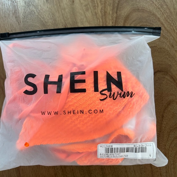 SHEIN Bright Orange Bikini Set - Picture 12 of 12